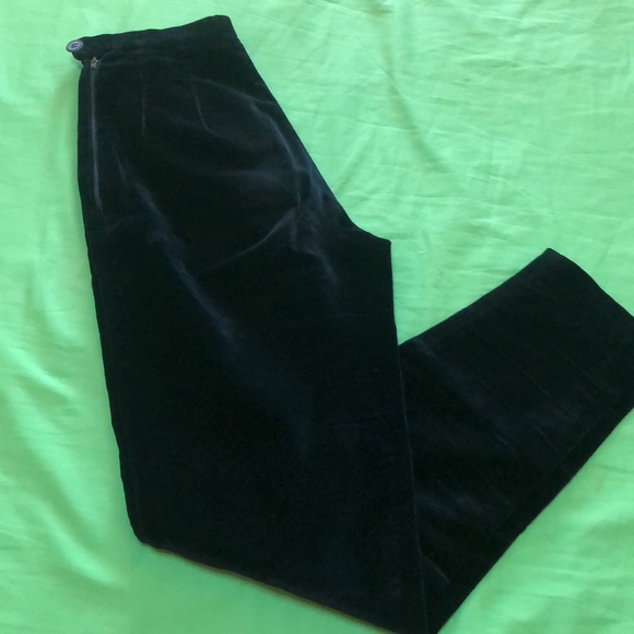 Tahari Pants - Tahari Black Straight Leg Pants
